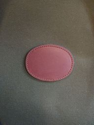 Kaki foncé et cuir marron